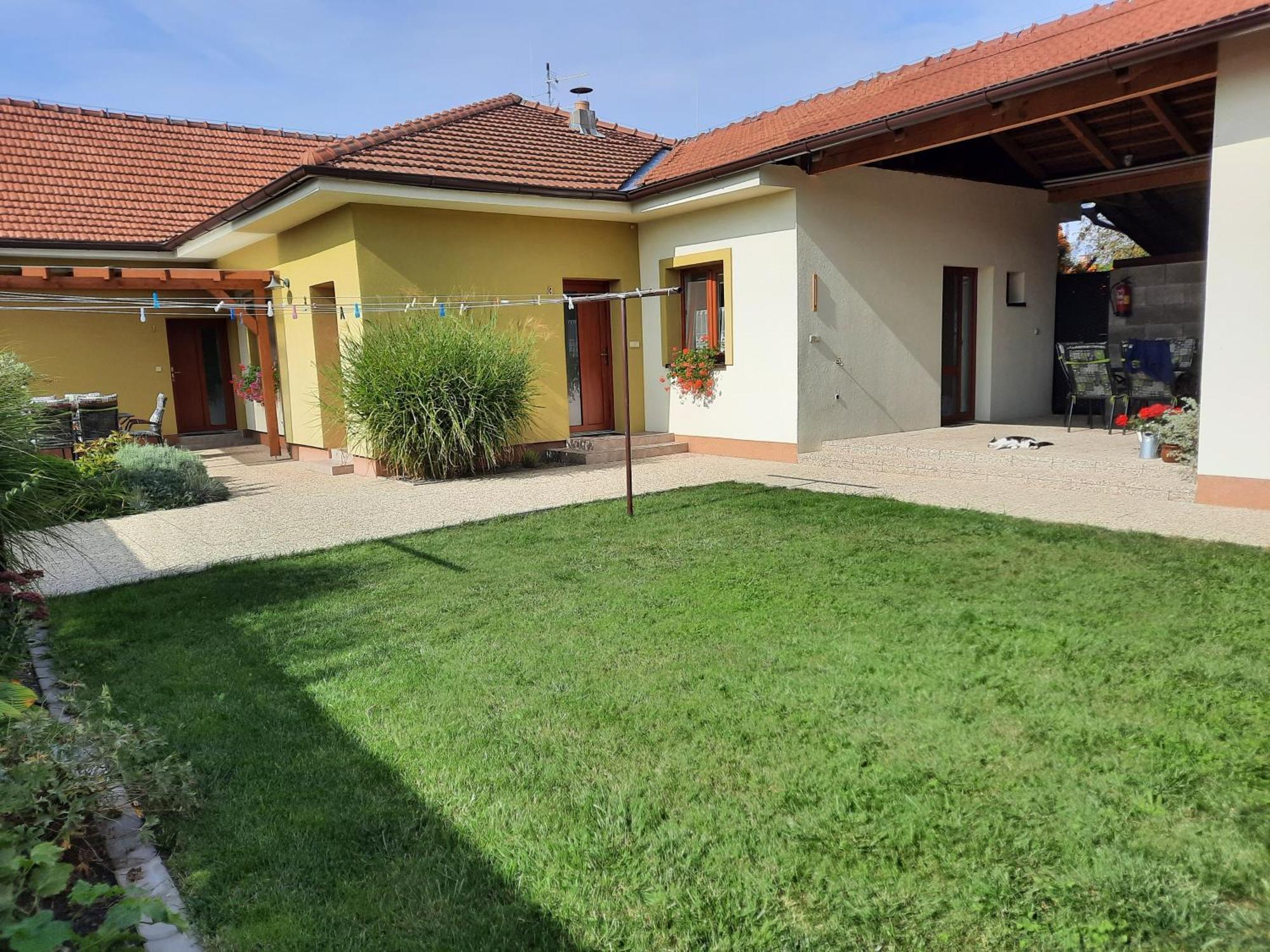 Mikulčice Penzion Katerina מראה חיצוני תמונה